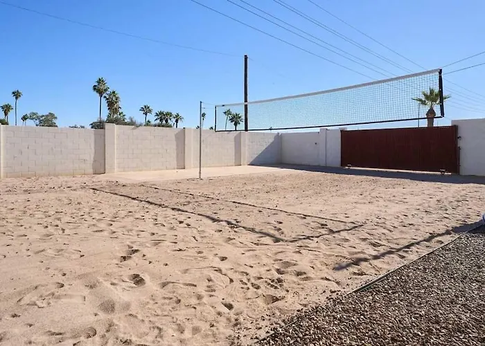 Holiday home Luxury Mega Compound Heated Pools Scottsdale