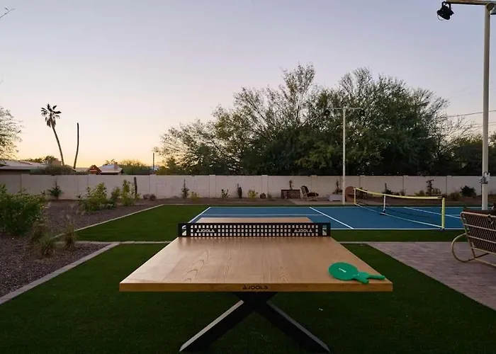 Luxury Mega Compound Heated Pools Holiday home *
